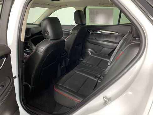 Used 2022 Buick Envision Essence w/ Technology Package I FWD image 32