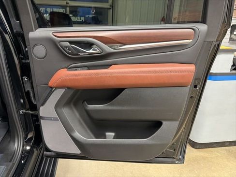 Used 2024 GMC Yukon XL Denali Ultimate image 28