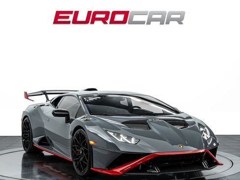 Used 2023 Lamborghini Huracan STO RWD image 7