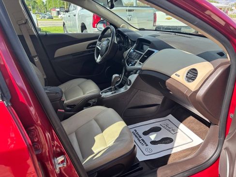 Used 2012 Chevrolet Cruze LTZ w/ RS Package FWD image 8