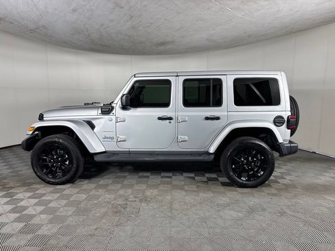 Certified 2023 Jeep Wrangler Unlimited Sahara w/ Cold Weather Group AWD/4WD image 8