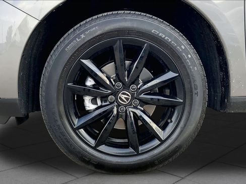 Used 2025 Acura RDX SH-AWD image 11