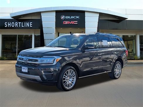 Used 2024 Ford Expedition Limited image 7
