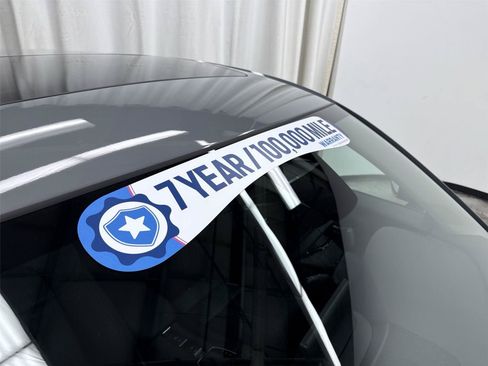 Certified 2026 Honda HR-V EX-L image 33