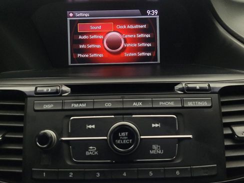 Used 2016 Honda Accord Sport image 25