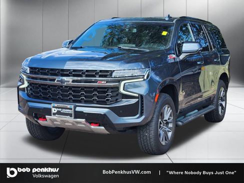 Used 2021 Chevrolet Tahoe Z71 w/ Luxury Package AWD/4WD image 23
