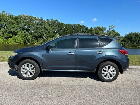 Used 2013 Nissan Murano SV w/ Value Pkg FWD image 3