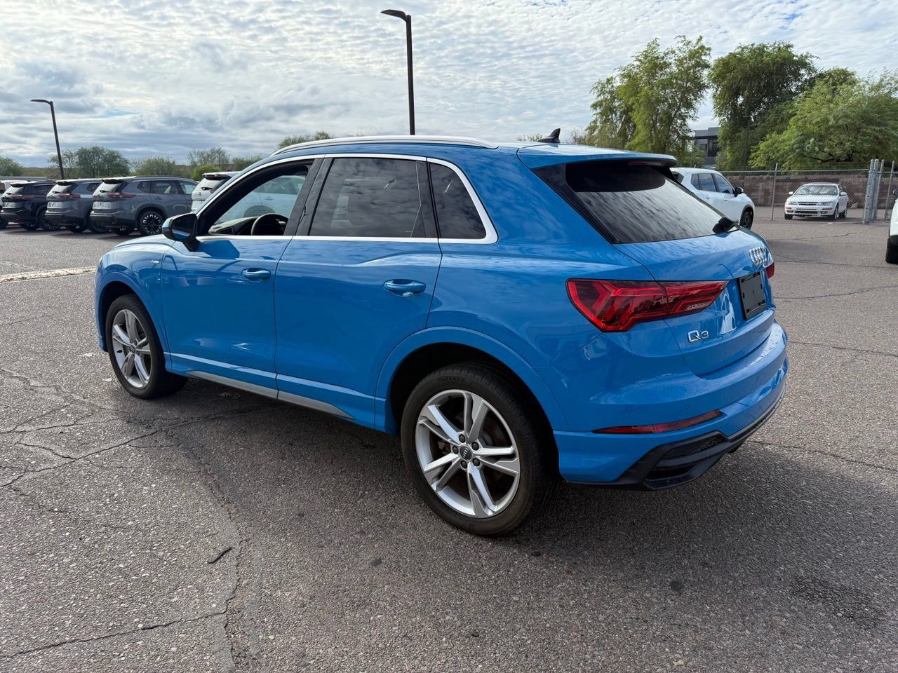 Used 2020 Audi Q3 2.0T Premium Plus w/ Premium Plus Package AWD/4WD image 7