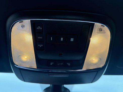Used 2019 Dodge Durango R/T AWD/4WD image 39