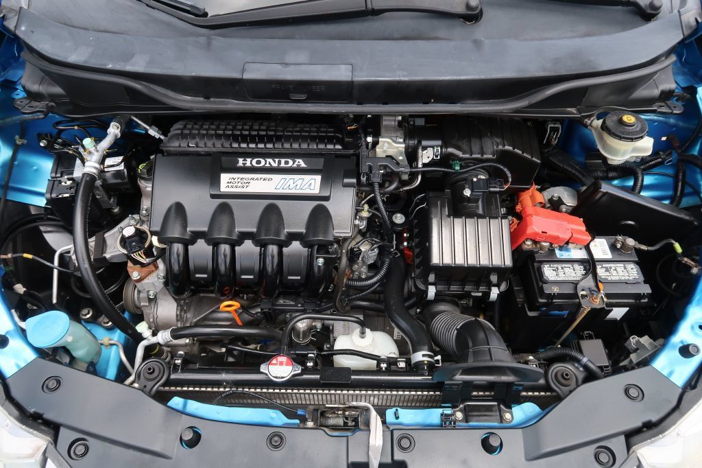 Used 2010 Honda Insight LX image 12
