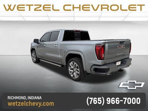 Used 2024 GMC Sierra 1500 Denali w/ Denali Reserve Package AWD/4WD image 11