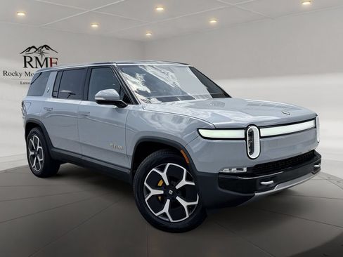 Used 2024 Rivian R1S Adventure Quad AWD/4WD image 1