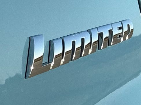 Used 2019 Toyota Tundra Limited AWD/4WD image 7