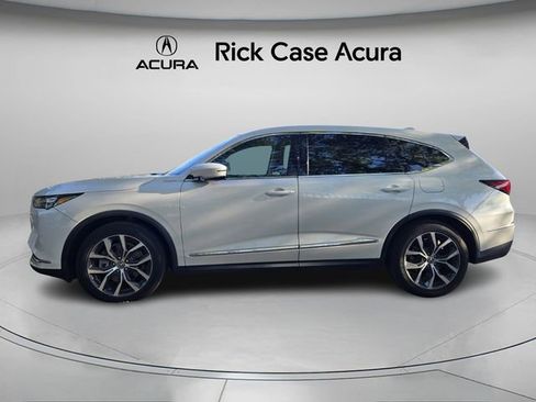 Certified 2023 Acura MDX FWD w/ Technology Package image 3