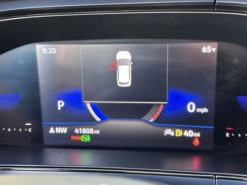 Used 2022 Volkswagen Taos SE image 27