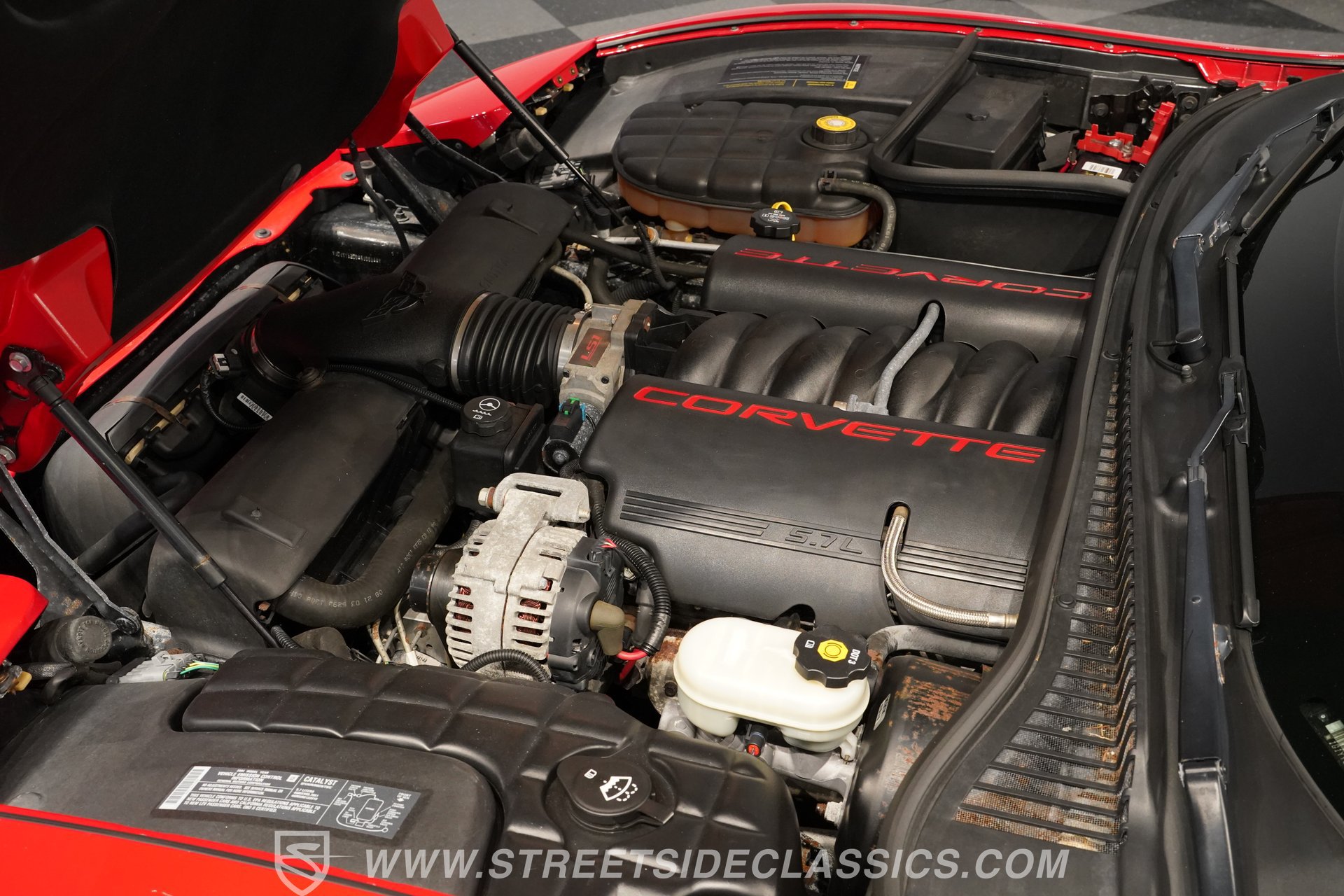 Used 2004 Chevrolet Corvette Convertible w/ Preferred Equipment Group RWD image 33