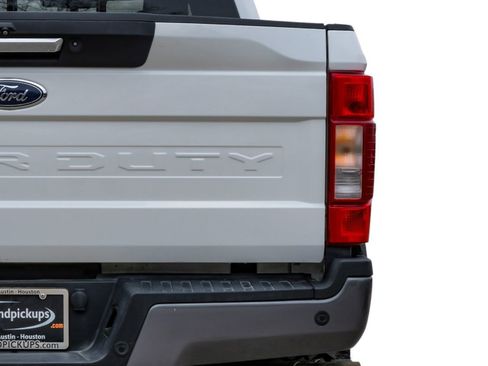 Used 2021 Ford F350 Lariat w/ Chrome Package image 53