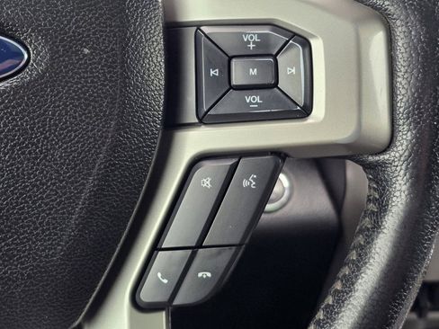 Used 2015 Ford F150 Lariat w/ Equipment Group 502A Luxury image 14