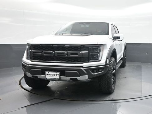 Certified 2022 Ford F150 Raptor w/ Equipment Group 801A High image 17