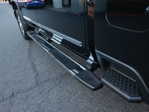 Used 2024 Chevrolet Silverado 2500 High Country AWD/4WD image 14