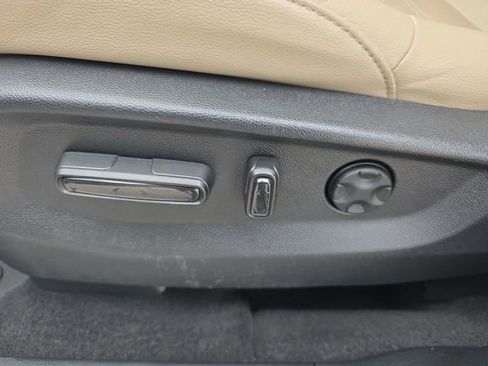 Used 2020 Honda CR-V EX-L image 19