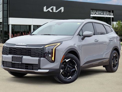 Certified 2026 Kia Sportage EX image 1