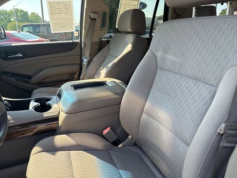 Used 2015 GMC Yukon SLE w/ Convenience Package AWD/4WD image 15