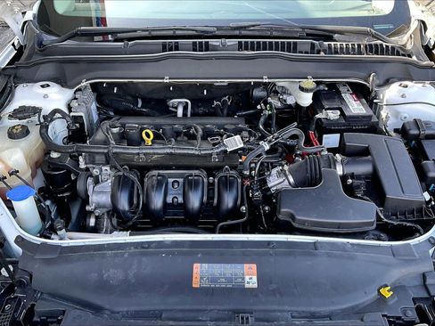 Used 2018 Ford Fusion S image 10