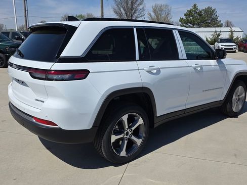 New 2026 Jeep Grand Cherokee Limited AWD/4WD image 5