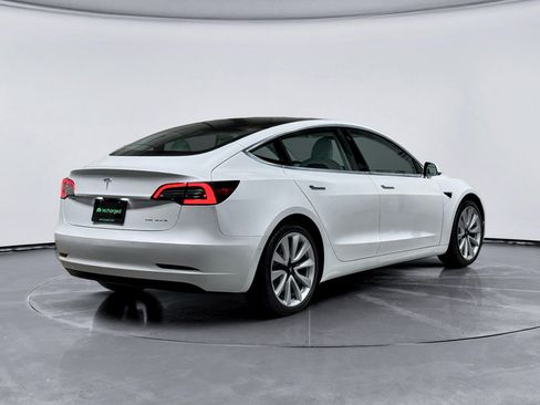Used 2020 Tesla Model 3 Long Range image 3
