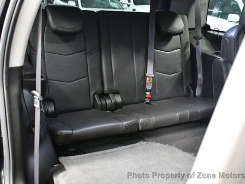 Used 2015 Cadillac Escalade Premium image 20
