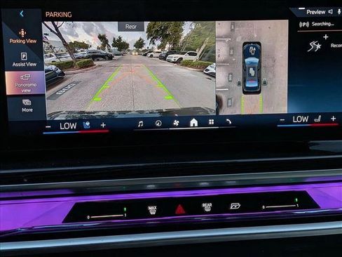 Used 2025 BMW 740i image 11