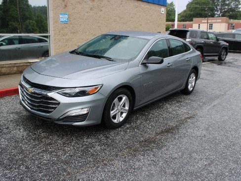 Used 2023 Chevrolet Malibu LS FWD image 3