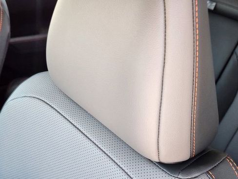 New 2026 Subaru Crosstrek 2.5i Limited w/ Crosstrek Mirror Package image 11