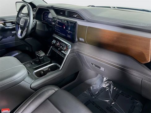 Used 2025 GMC Sierra 1500 Denali image 24