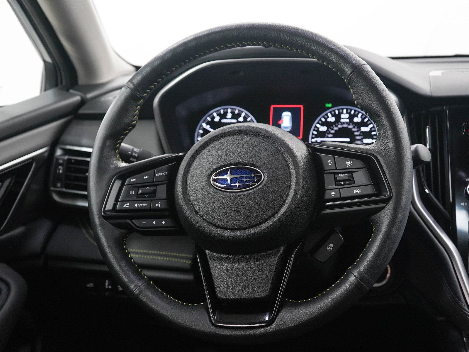 Used 2024 Subaru Outback Onyx Edition AWD/4WD image 17