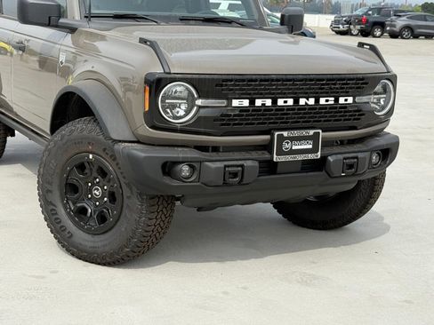 New 2026 Ford Bronco Big Bend image 3