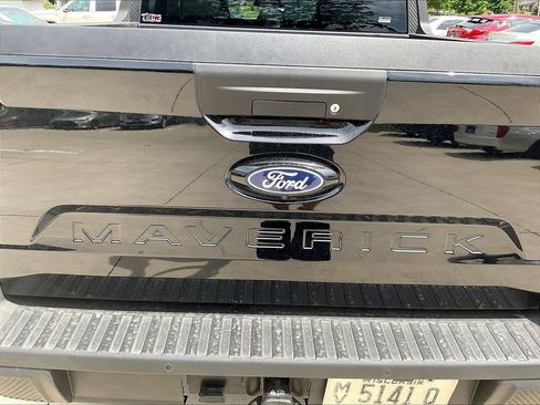 Used 2025 Ford Maverick XLT w/ Equipment Group 302A AWD/4WD image 25