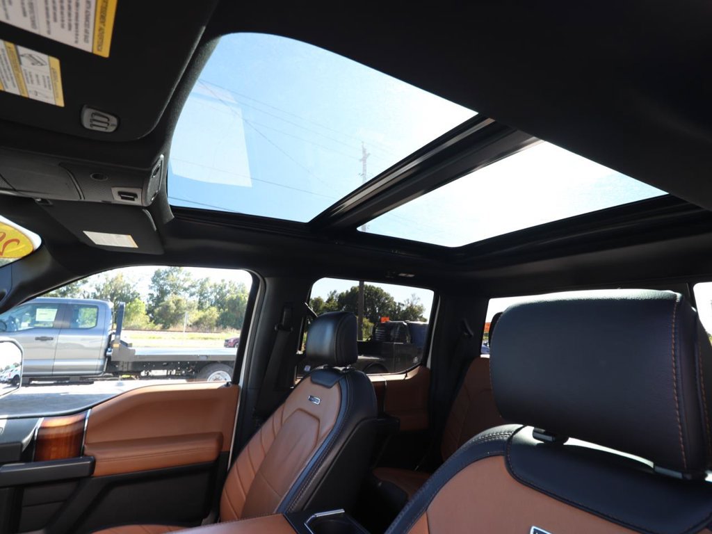 Used 2016 Ford F150 Limited AWD/4WD image 4