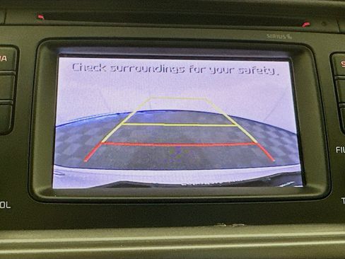 Used 2016 Kia Optima LX image 21