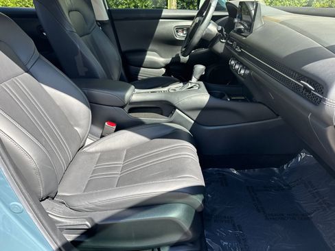 Used 2024 Honda HR-V EX-L image 13
