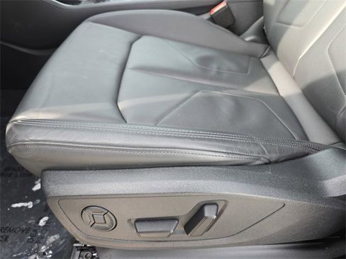 Used 2025 Audi Q3 2.0T Premium Plus w/ Premium Plus Package image 32