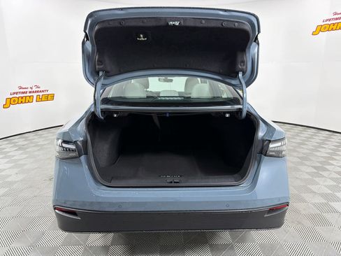 New 2026 Nissan Sentra SL w/ Floor Mat Package image 5