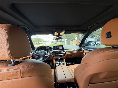Used 2017 BMW 530i image 14