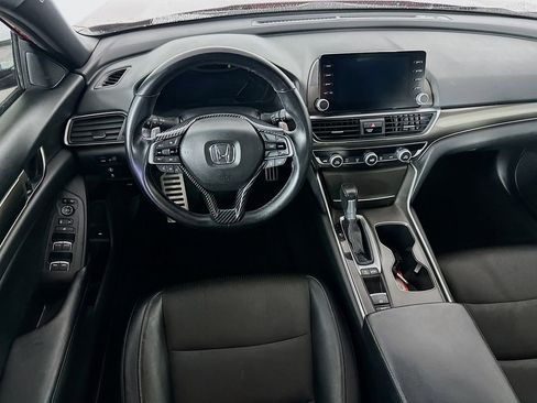 Used 2018 Honda Accord Sport image 28