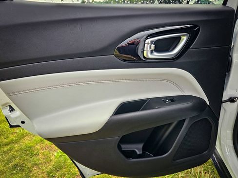 New 2026 Jeep Compass Limited AWD/4WD image 29