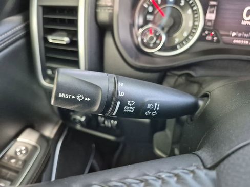 Used 2020 RAM 1500 Laramie AWD/4WD image 26
