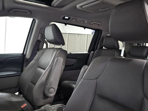 Used 2016 Honda Odyssey Touring image 10