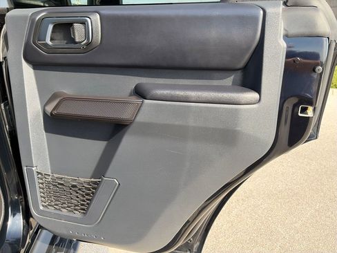 Used 2025 Ford Bronco Outer Banks image 35