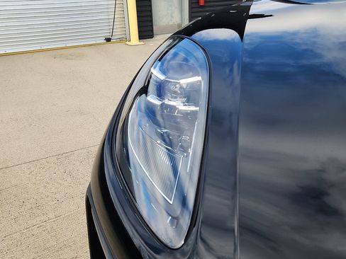 New 2026 Porsche Macan Turbo image 8